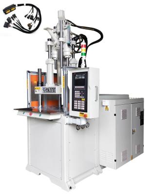 Cina Macchina di stampaggio a iniezione verticale standard ad alta efficienza utilizzata per il connettore automatico in vendita