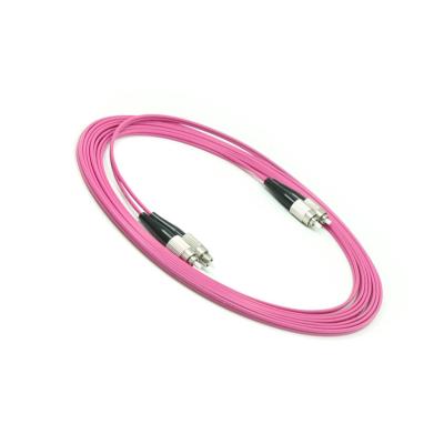 Chine La correction optique de fibre de FC UPC câble OM4 LSZH 125um à un noyau à vendre