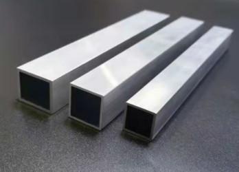 China Mill Finish 3104 0.6mm Aluminium Square Tube For Chemical Equipment for sale