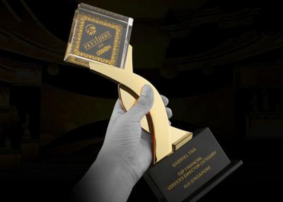 Китай Трофей сплава Кристл & цинка выполненный на заказ для ежеквартальной церемонии наград продается