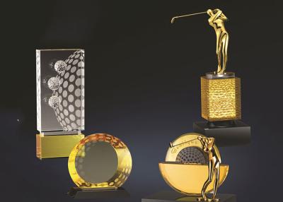 China Furo material de cristal amarelo do golfe nos tipos múltiplos de um troféu opcionais à venda
