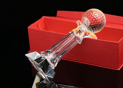 China Perto - do copo do troféu do golfe do Pin com o logotipo feito sob encomenda da bola de golfe de cristal aceitado à venda