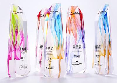 中国 K9注文のギフト用の箱が付いている多彩なガラスおよび水晶トロフィのコップを印刷する彫版 販売のため