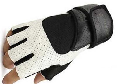 China Turnhallen-Nelken-Gesundheits-medizinische Ausrüstung für Frauen-/Mann-bodybuildende Trainings-Handschuhe zu verkaufen