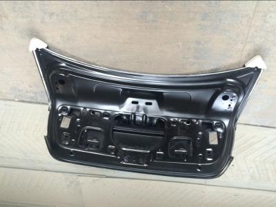 China Tapa del tronco de coche de la capa de la electroforesis para VW Jetta 2011 con negro/gris en venta