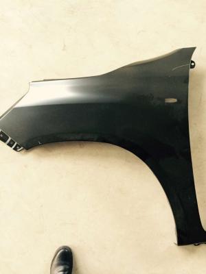 China Japanese Toyota Hilux Revo Car Front Fender 0.8 mm Thick Steel Material 2WD/4WD for sale