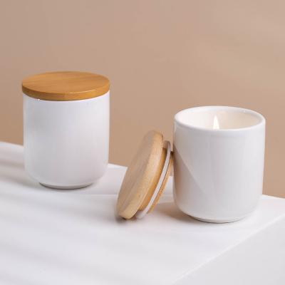China Tarros de cerámica de la vela blanca del ODM del OEM para la decoración que se casa casera en venta