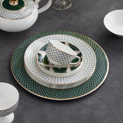 China O grupo cerâmico personalizado dos utensílios de mesa, porcelana chapeia o OEM amigável de Eco dos grupos à venda