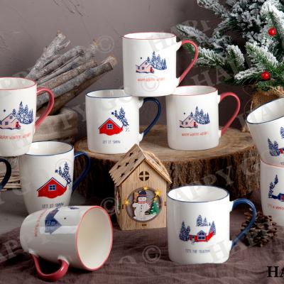 China Christmas Ceramic Holiday Mugs Romantic With Customized Craft for sale
