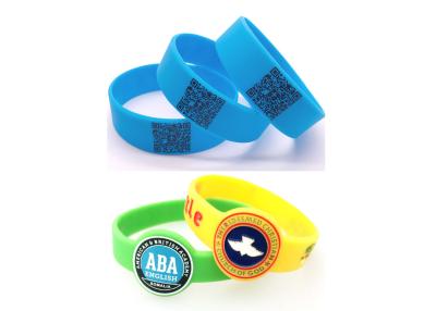 China QR Code custom Silicone bracelet wristband for adlut boys girls school company words logo sign for sale