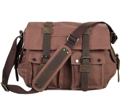 China Canvas 20L Men'S Leather Business Messenger Bag Reusable Wear Resistant for sale