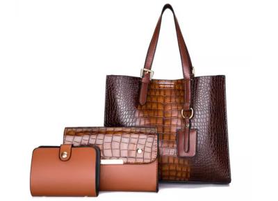 China Anti Abrasion Women PU Handbag Purse Set Reusable Multipurpose for sale