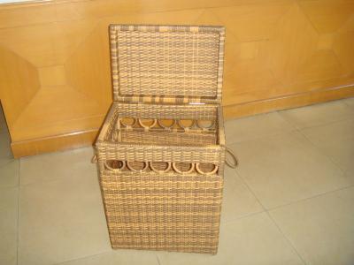 China Cajas de almacenamiento polivinílicas tejidas a mano de la rota de Brown para el dormitorio/el almacén en venta