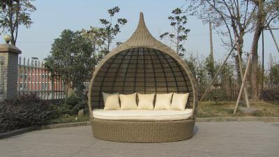 中国 プールサイドの屋外の藤の寝台兼用の長椅子 販売のため
