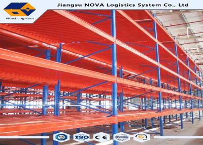 Chine Défilement ligne par ligne structurel en acier d'entrepôt de palette d'OEM galvanisé pour les besoins de Specials à vendre