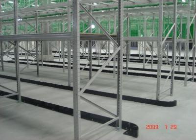 Cina Scaffali d'acciaio di stoccaggio della navata laterale di racking stretto resistente del pallet per il magazzino in vendita