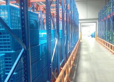 China Warehouse Q235 laminó velocidad automática del estante de acero de la lanzadera de 4 maneras en venta