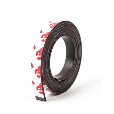 China Industrial Magnet During Adhesive Magnetic Force Magnetic Tape / Extrusion Magnetic Tape for sale