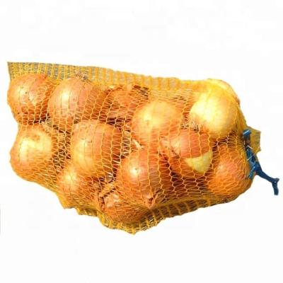 Китай Настраиваемые упаковочные рулоны овощные картофель лук упаковки мешок PE Raschel метка мешок продается