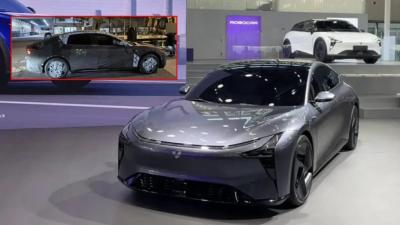 Chine Pre-sale JV works on Jiyue 02 EV sedan with 544 hp with RWD&AWD versions new energy car à vendre