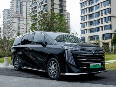 China 2024 GAC Trumpchi E9 MPV híbrido eléctrico con rango de 1032 km en venta