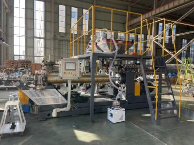 China Extrusor artificial recto de la hierba de LLDPE para la echada de la hierba del césped en venta