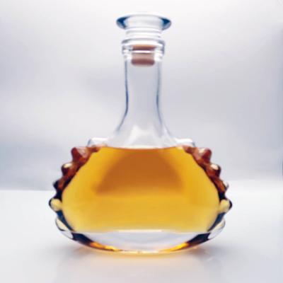 China 0.75L Tequila Glass Bottle With Glass Stopper ISO14001 Printing Golden for sale
