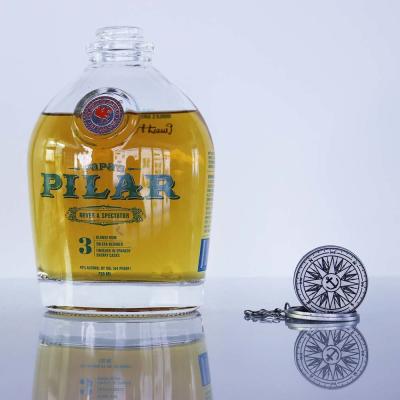 China 750ml Pilar Glass Fancy Rum Bottle Super Flint With Sliver Chain for sale