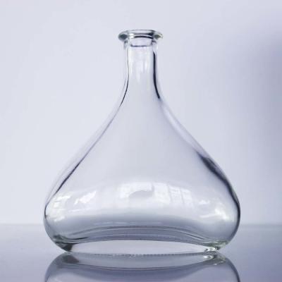 China  Brandy Glass Bottle 1L Extra White 1200g ISO9001 ISO14001 for sale