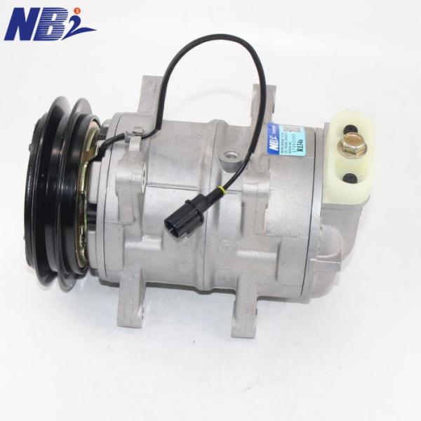 Quality DKS17 Air Conditioning AC Compressor For Nissan Frontier PICK UP D22 3V97045010 92600VK500 92600VK510 506012034 for sale