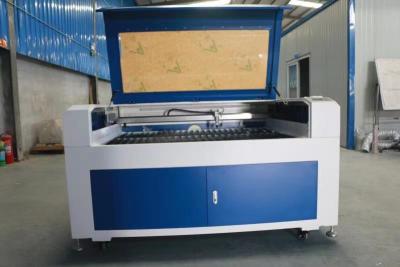 China 220V 110V CO2 Laser Cutting Machine 60m/Min 60W Laser Engraver for sale