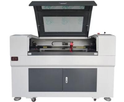 China 1600mmx1000mm Double / Multiple Heads CO2 Laser Engraving Machine Supplier for sale
