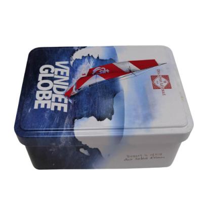 China Decorative Rectangular Biscuit Tin Can CMYK Varnish Empty Tins With Hinged Lid for sale