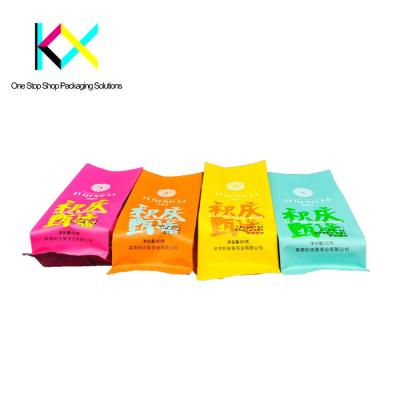 China Embalaje de bolsas de té de papel flexible ecológicas Embalaje de bolsas de almohada impresas digitalmente en venta