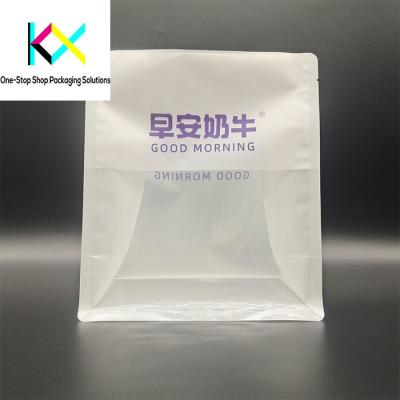 China Bolsa de embalagem de pão em papel branco impresso sob medida com impressão flexível de janela à venda