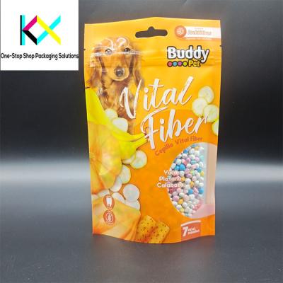 China Custom Printed Recycling Pet Food Pouches With Spot Glossy Clear Window Te koop