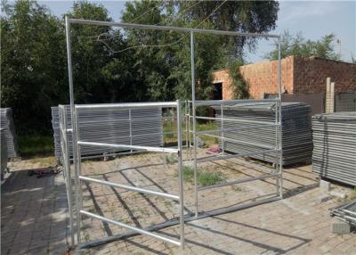 Chine Le bétail rassemblé facile clôture des panneaux avec le matériel en acier de haute résistance à vendre
