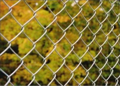 China 2'' Chain Link Fence Mesh , Highly Durable 3 Foot Chain Link Fence Fabric for sale