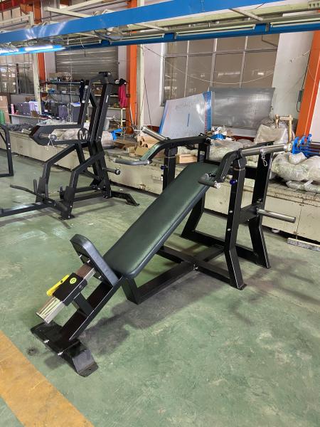 Quality Q235 Steel Chest Press Incline Machine For Community / Park for sale