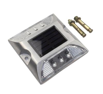 China Durable Led Solar Road Studs Light Stud Environmental Die Casting Aluminum Material for sale