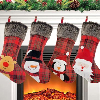 China Christmas Stockings, 4 Pack 19'' Xmas Stockings Plush Faux Fur Cuff Family Pack Stockings for Xmas Holiday Party Decor for sale