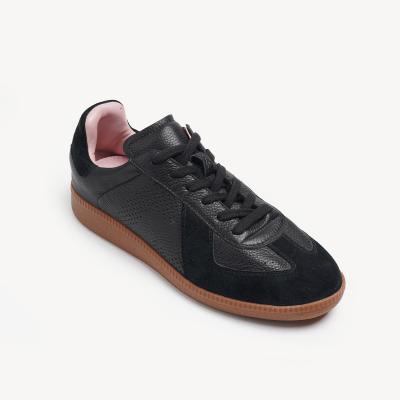 China Black Ladies Casual Sneakers Sports Shoes Strappy Genuine Leather for sale