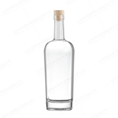 China ODM 700ml Square Vodka Glass Bottle For Whiskey And Liquor Sealing Type Cork for sale