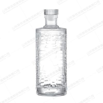 China Cork Sealing 700ml Custom Empty Glass Bottle For Vodka Gin Whisky Tequila Liquor for sale
