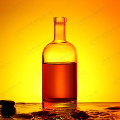 China Flint Glass 100ml 200ml 375ml 500ml 750ml 1000ml Bottle with Wooden Cork Lid Pourer For Liquor Oil for sale