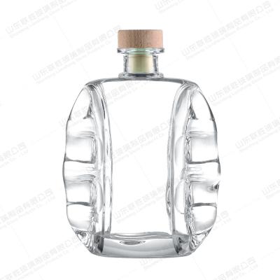 China 500ml 750ml 1000ml Luxury Square Glass Packaging Whiskey Liquor Bottle for Gin Wine for sale