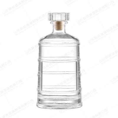China Rubber Stopper Sealing Type Customized Glass Bottle for Empty Rum Whisky Spirit Vodka for sale