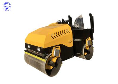 China EPA 3000kg Vibration Roller 3t Small Road Roller Weight With Two Drums for sale