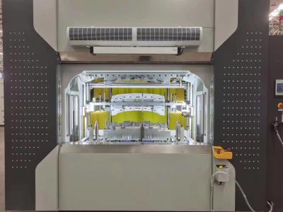 China Máquina automática de solda por fricção por vibração 200 mm mesa Ving para filtro de plástico à venda