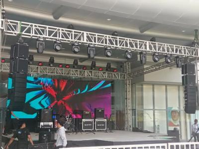 China Eachinled 3.9MM LED Screen 5000CD/M2 Outdoor Rental LED Screen SMD1921 for sale